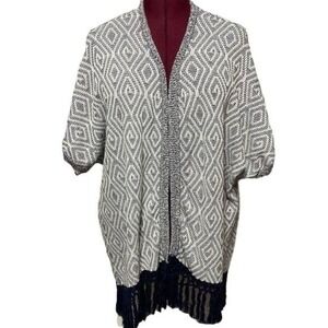 C.‎ Wonder Womens Open Front Fringe Knit Cardigan Size XL Kimono Geo Print